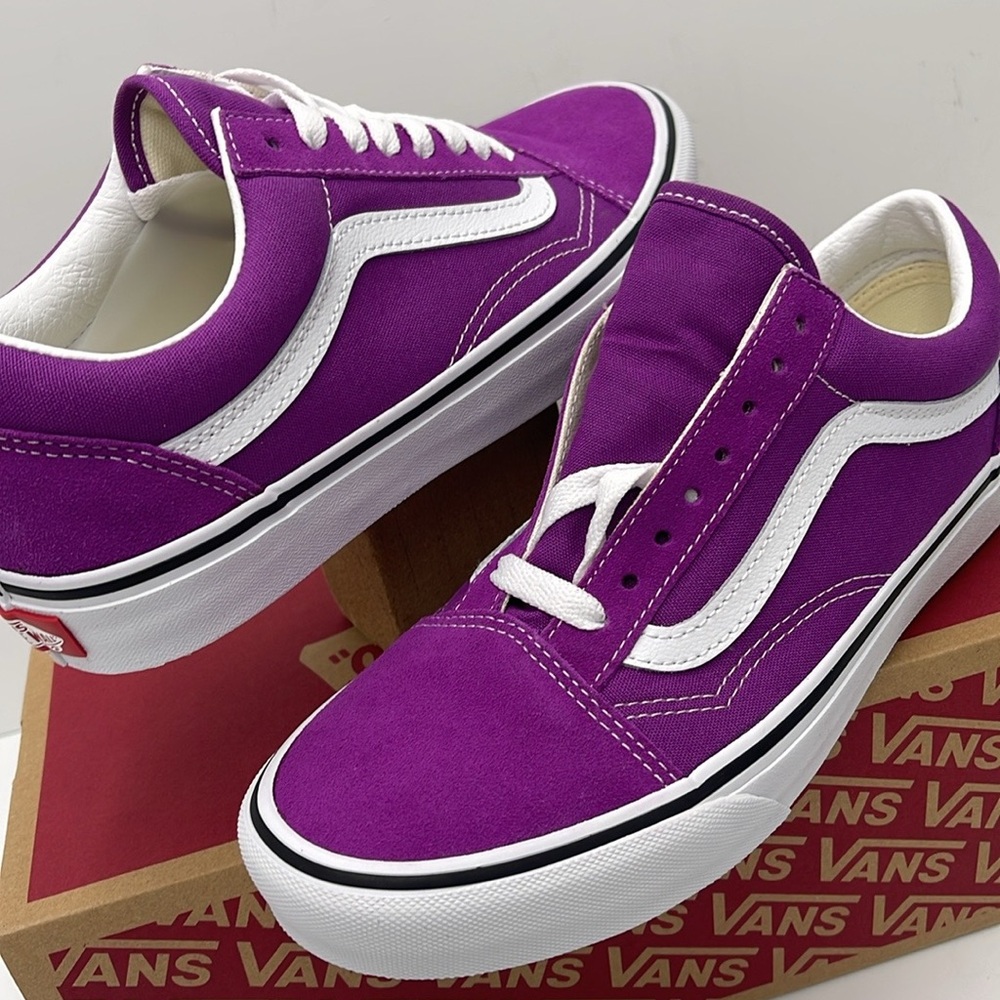 Vans WMNS Old Skool Color Theory Willowherb
VN000D6WE2T Sneakers - Picture 10 of 16